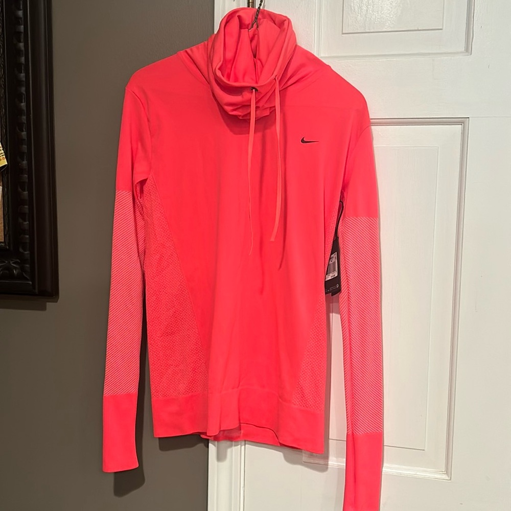New Nike Dri fit top
